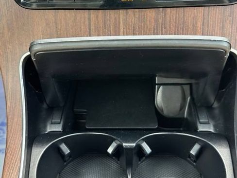 Used 2022 Mercedes-Benz GLC 300 4MATIC image 37