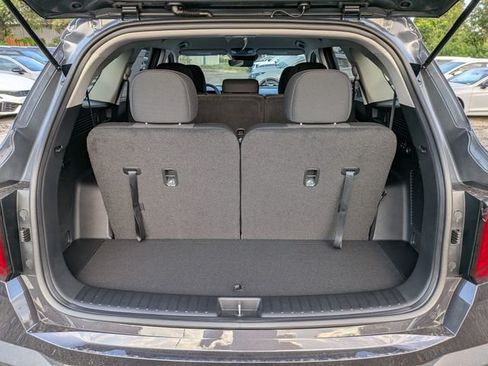 New 2026 Kia Sorento LX FWD image 14