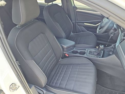 Used 2023 Volkswagen Jetta Sport FWD image 10