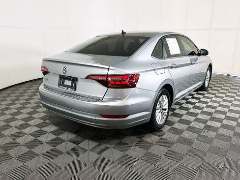 Used 2019 Volkswagen Jetta S w/ Driver Assistance Package FWD image 3