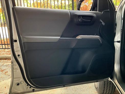 Used 2023 Toyota Tacoma SR5 image 21