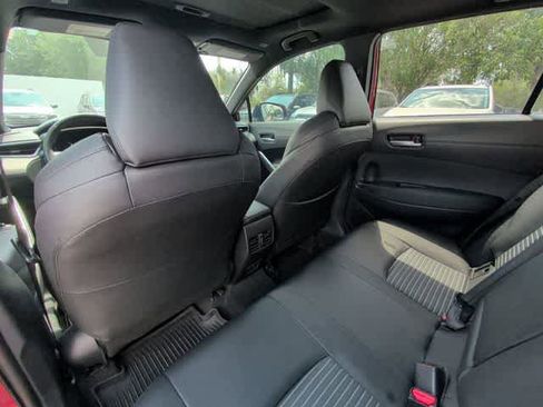 Used 2023 Toyota Corolla Cross XSE w/ Convenience Package AWD/4WD image 16