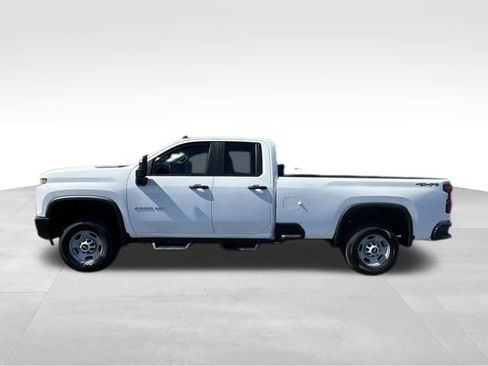 Used 2021 Chevrolet Silverado 2500 W/T w/ WT Convenience Package image 3