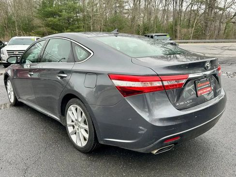 Used 2014 Toyota Avalon Limited w/ Technology Package image 6