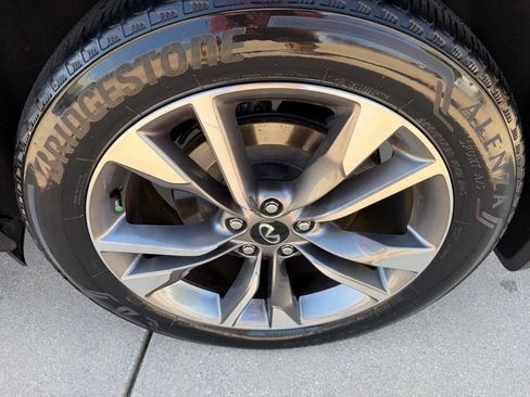 Used 2022 INFINITI QX60 Luxe w/ Performance Audio Package FWD image 27