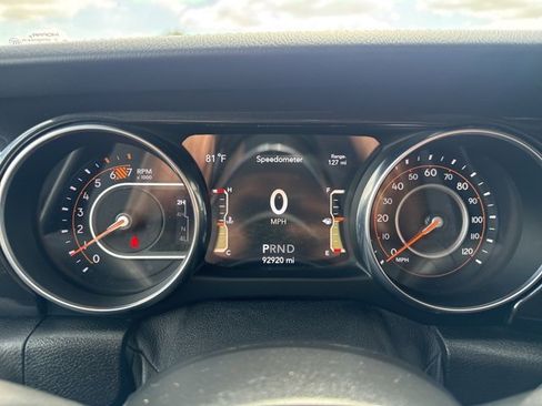 Certified 2020 Jeep Wrangler Unlimited Sahara image 16