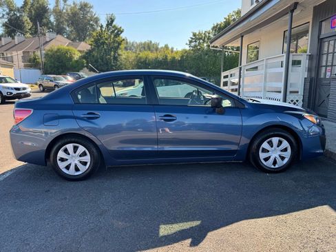 Used 2013 Subaru Impreza 2.0i image 8