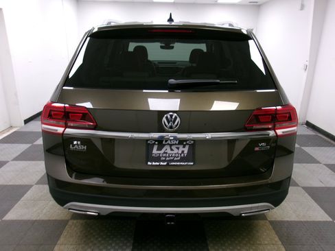 Used 2019 Volkswagen Atlas SE AWD/4WD image 14