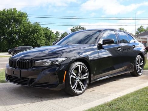 Used 2023 BMW 330i xDrive Sedan w/ Premium Package AWD/4WD image 7