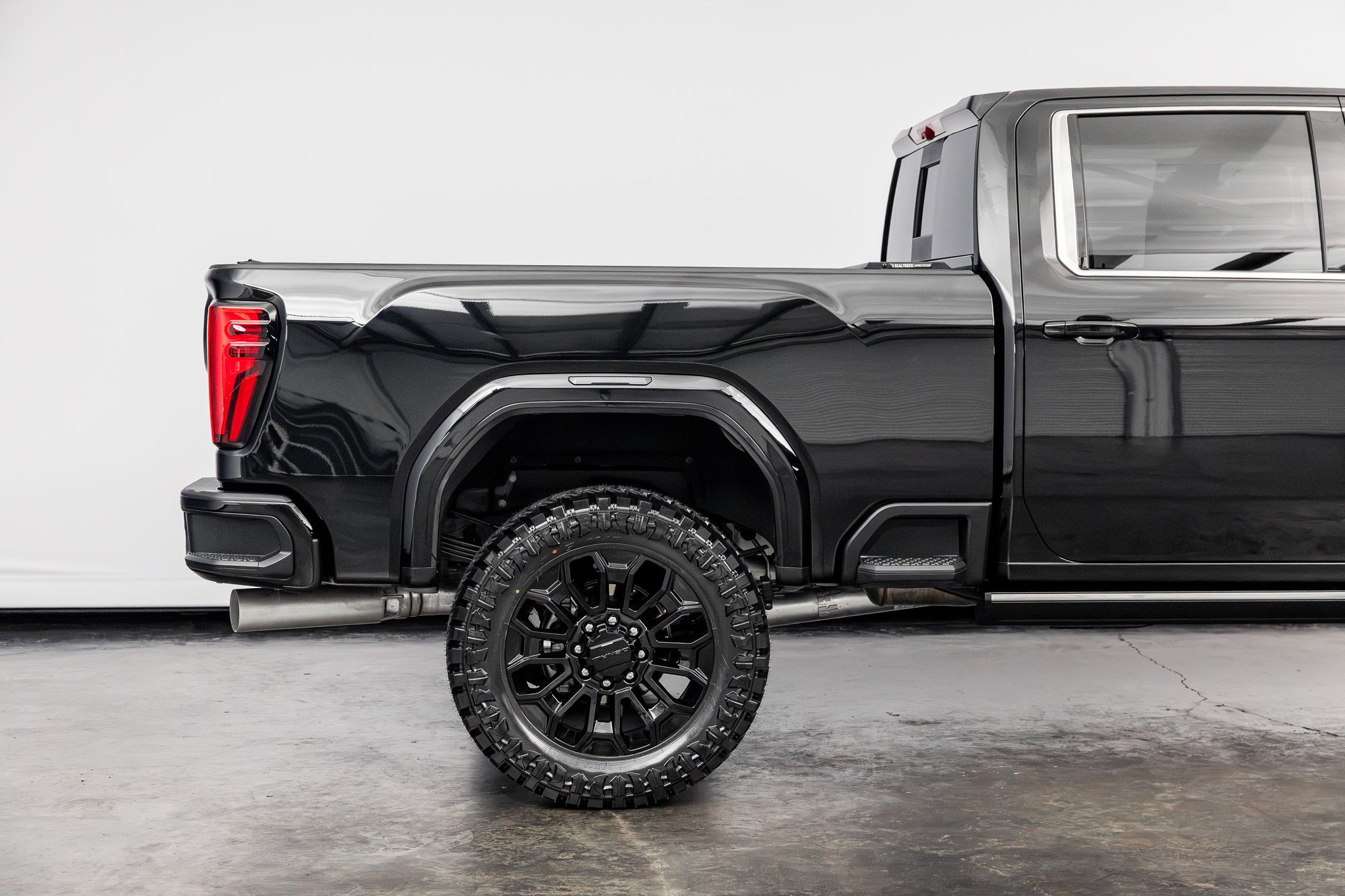 Used 2026 GMC Sierra 2500 Denali Ultimate w/ Max Trailering Package AWD/4WD image 26