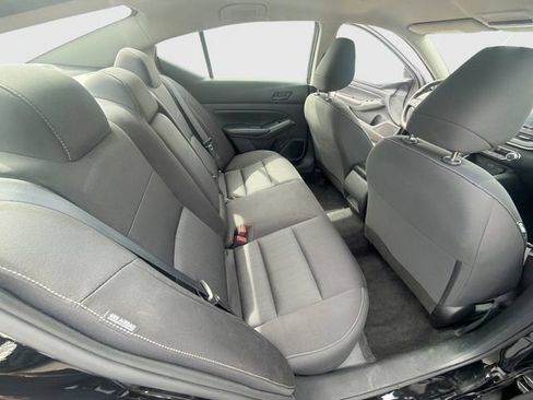 Used 2023 Nissan Altima 2.5 S FWD image 34
