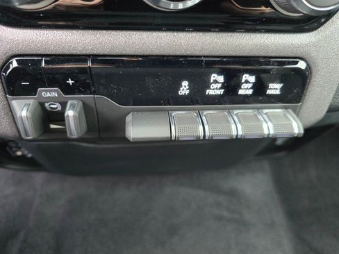 New 2026 RAM 1500 Classic Warlock image 32