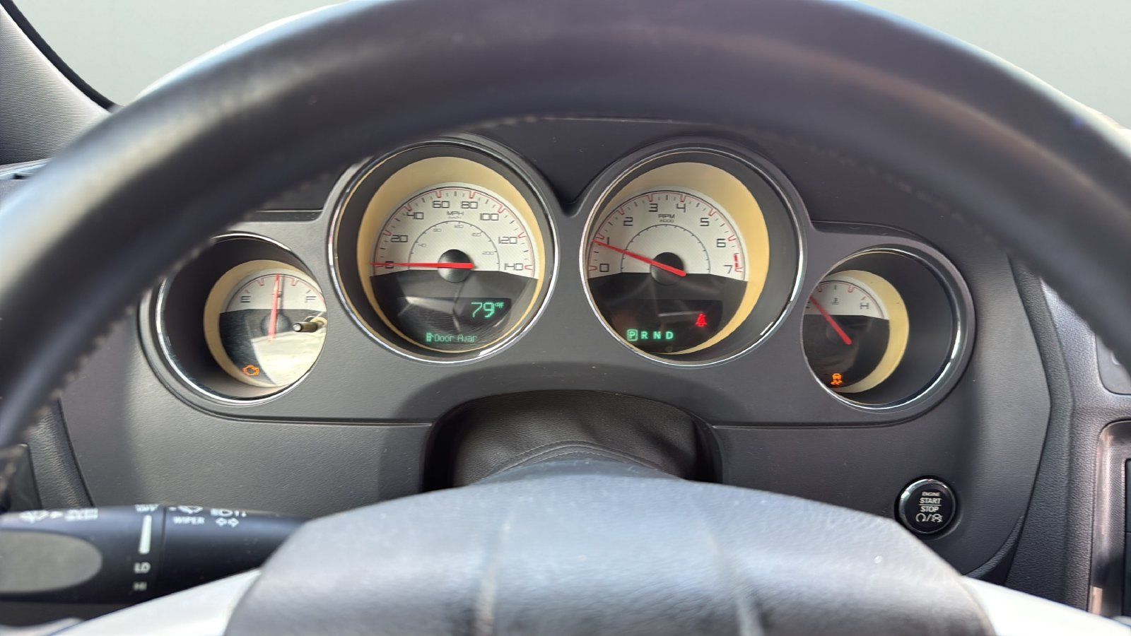Used 2014 Dodge Challenger SXT RWD image 13