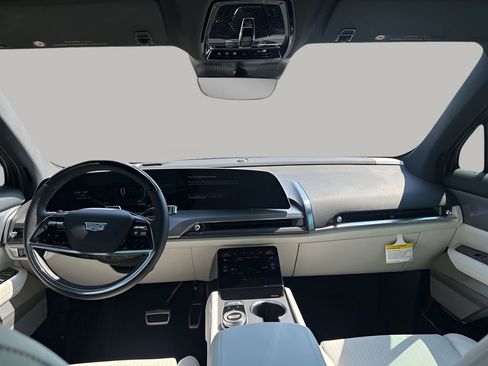 New 2026 Cadillac Vistiq Luxury image 20