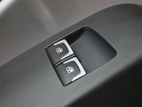 Used 2016 Chevrolet Corvette Z06 w/ 3LZ Preferred Equipment Group image 15