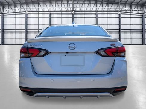 New 2025 Nissan Versa SR w/ Trunk Package FWD image 4