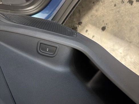 New 2026 Chevrolet Traverse LT w/ Midnight/Sport Edition image 34