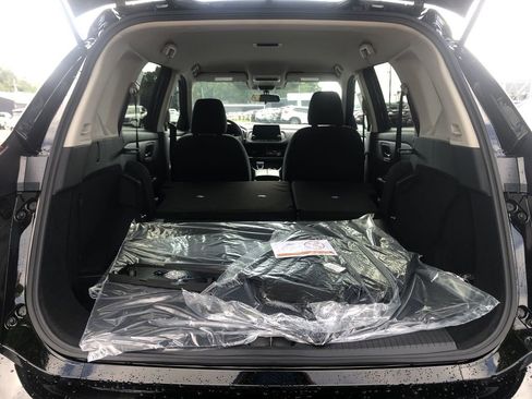 Certified 2026 Nissan Rogue S AWD/4WD image 16