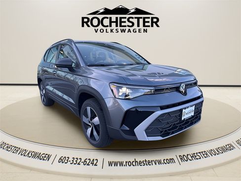 New 2026 Volkswagen Taos S image 14