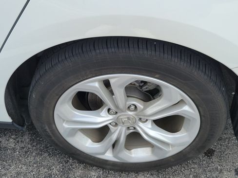 Used 2024 Honda Accord LX image 5