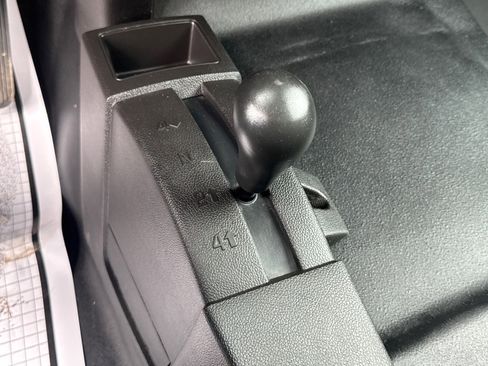 Used 2019 Chevrolet Silverado 1500 Custom image 11