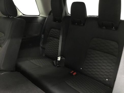 Used 2022 Nissan Pathfinder SV AWD/4WD image 33