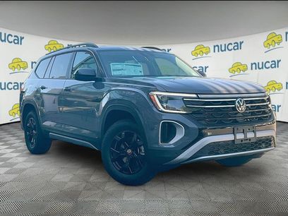 New 2026 Volkswagen Atlas Peak Edition