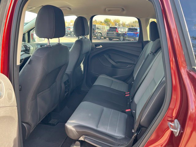 Used 2016 Ford Escape SE w/ Equipment Group 201A AWD/4WD image 29