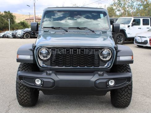 Used 2026 Jeep Wrangler Unlimited Sport AWD/4WD image 2