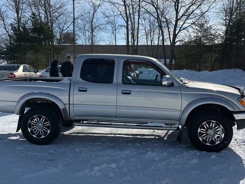 Used 2002 Toyota Tacoma 4x4 Double Cab image 3