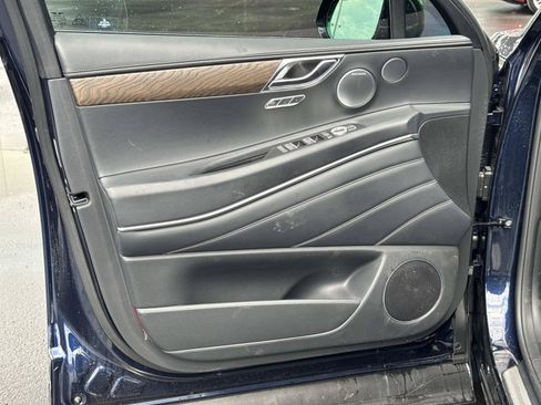 Used 2025 Genesis GV80 2.5T Prestige AWD/4WD image 19
