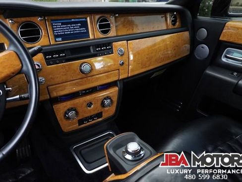 Used 2005 Rolls-Royce Phantom Sedan image 21