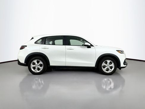 Used 2023 Honda HR-V LX image 8