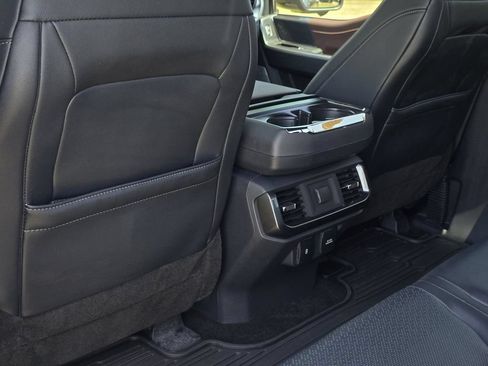 Used 2022 Ford F150 Lariat AWD/4WD image 33
