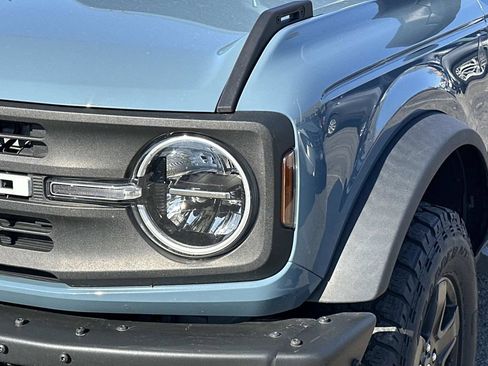 Used 2021 Ford Bronco Black Diamond AWD/4WD image 8