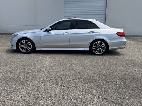 Used 2014 Mercedes-Benz E 350 Sedan image 20