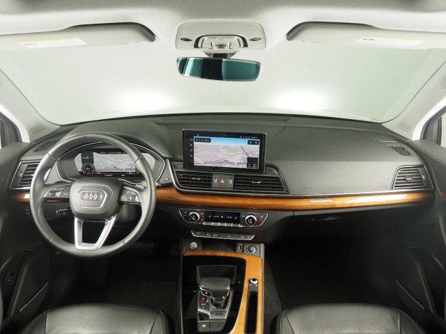 Used 2023 Audi Q5 2.0T Premium Plus w/ S Line w/ Premium Plus Package AWD/4WD image 3