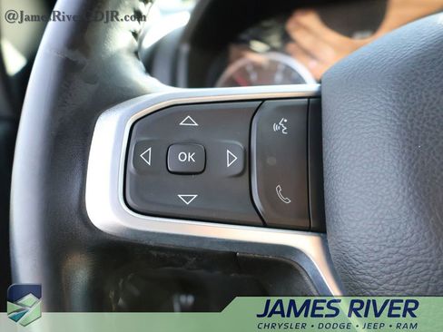 Used 2024 RAM 3500 Big Horn image 23