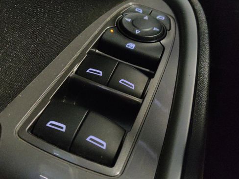 Used 2023 Chevrolet Malibu LS FWD image 27