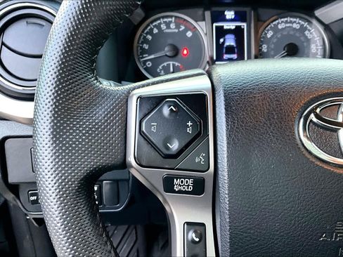 Used 2023 Toyota Tacoma Limited image 23