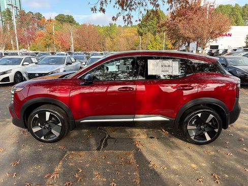 New 2026 Nissan Kicks SR w/ SR Premium Package image 4