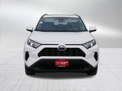 Used 2023 Toyota RAV4 XLE image 2