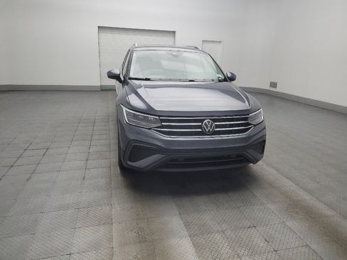 Used 2022 Volkswagen Tiguan SE FWD image 14