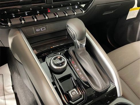 New 2026 Chevrolet Colorado ZR2 w/ Technology Package image 7