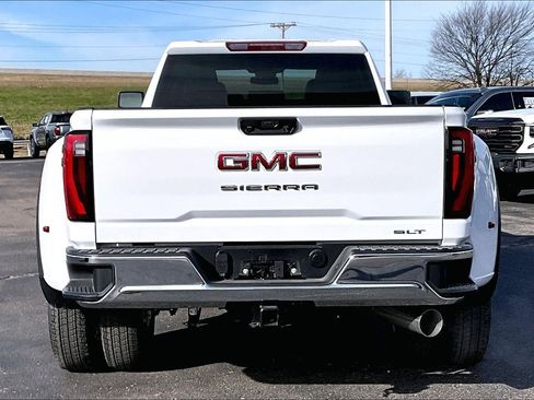 New 2026 GMC Sierra 3500 SLT w/ SLT Convenience Package AWD/4WD image 4