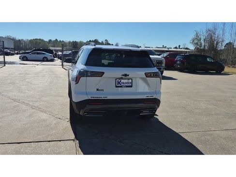 New 2026 Chevrolet Equinox ACTIV w/ Safety and Technology Package image 7