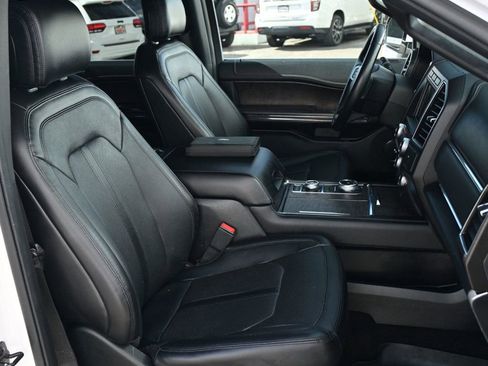 Used 2019 Ford Expedition Limited w/ Equipment Group 301A image 20