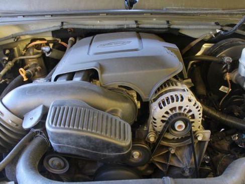 Used 2013 GMC Sierra 1500 SLE image 16