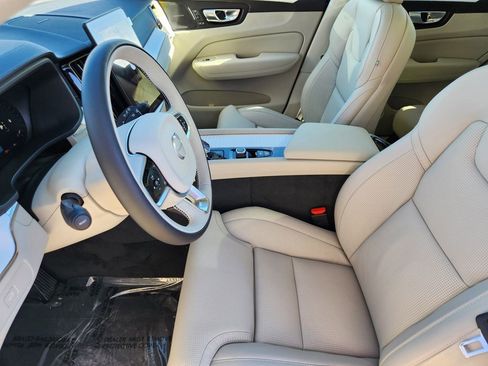 New 2026 Volvo XC60 B5 Ultra w/ Protection Package Premier image 3