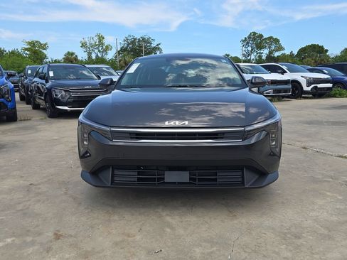 New 2026 Kia K4 FWD image 3